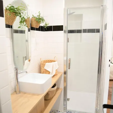 La Croisee Des Chemins