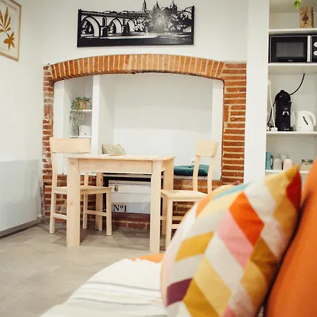 La Croisee Des Chemins Lägenhet *