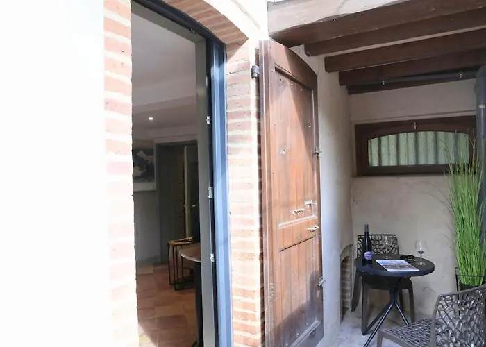 La Croisee Des Chemins Διαμέρισμα Μοντωμπάν