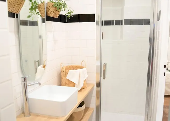 La Croisee Des Chemins