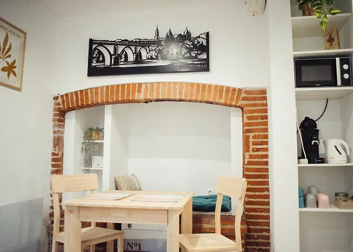 La Croisee Des Chemins * Μοντωμπάν